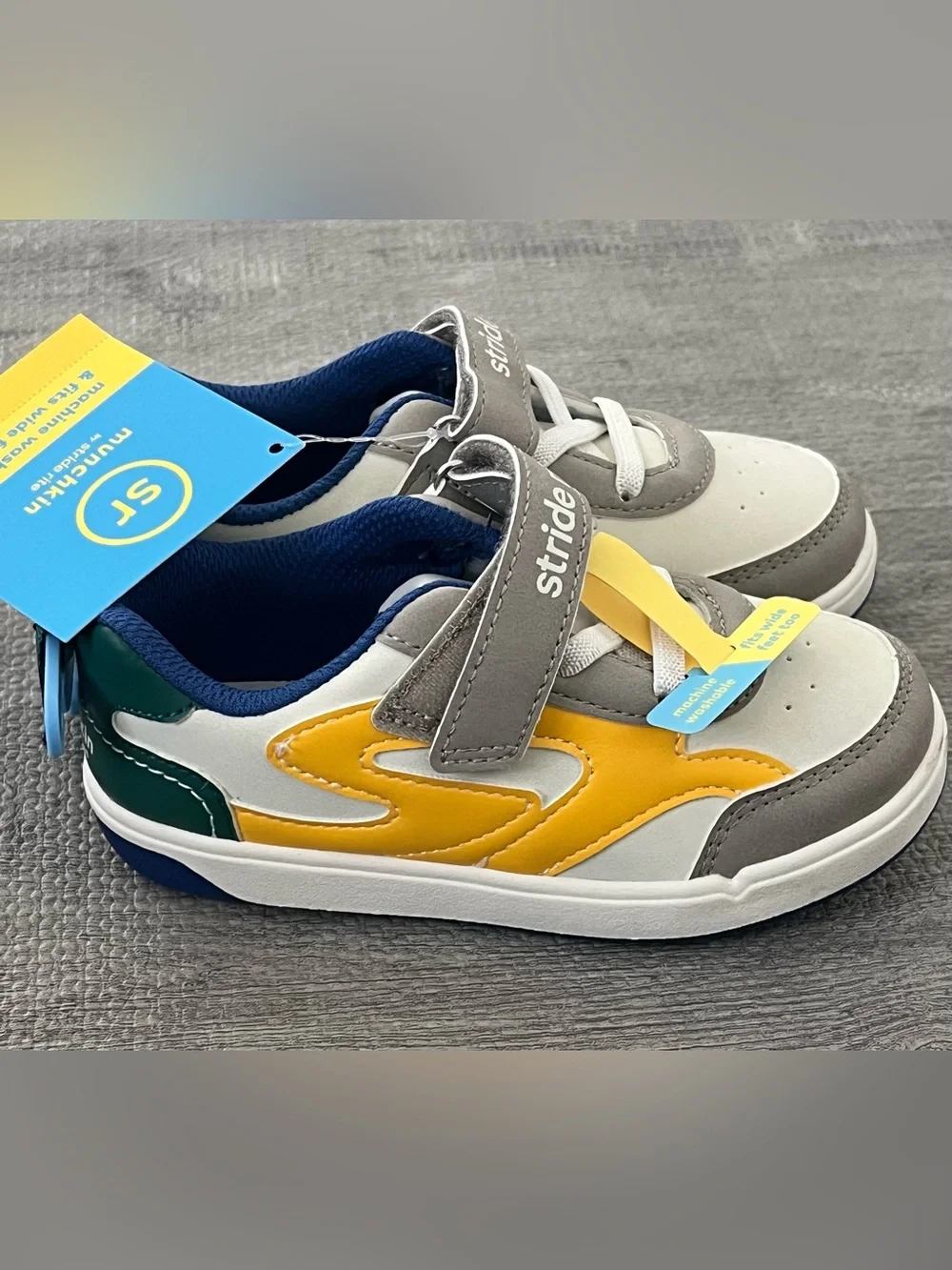 Stride Rite Munchkin Gray/White/Yellow/Green Hook & Loop Low Top Wide Washable